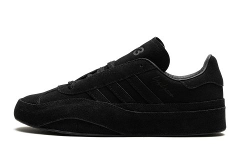 Gazelle Y-3 "black"