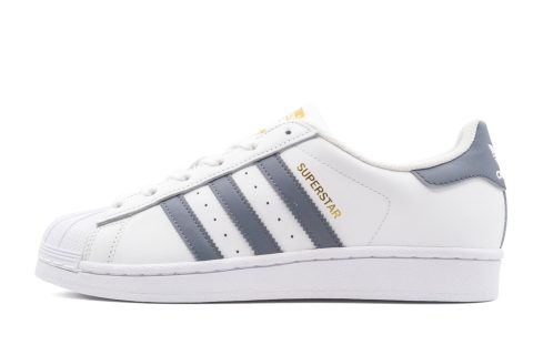 Superstar Foundation "white Onix"