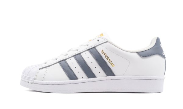 Superstar Foundation "white Onix"