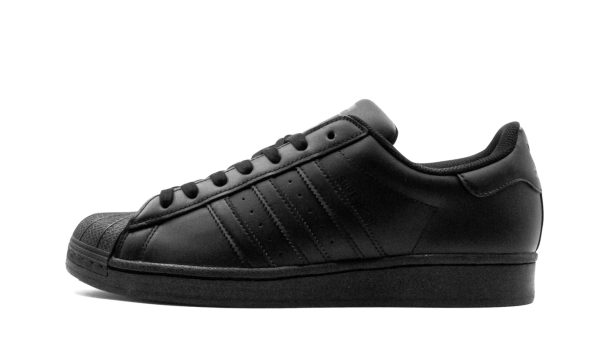 Superstar "triple Black"