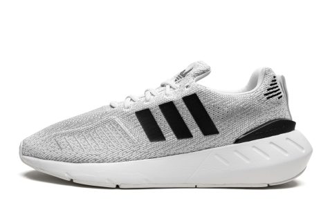 Adidas Swift Run 22 Wmns "crystal White"