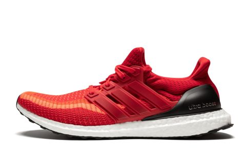 Ultra Boost M "solar Red"