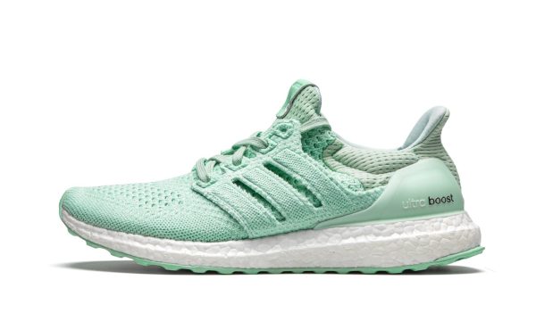 Ultra Boost Naked Wmns "wave Pack"