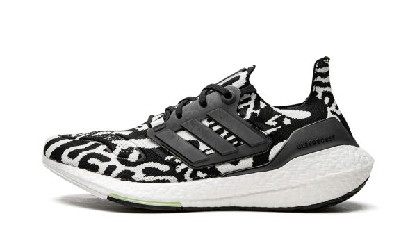 Ultraboost 22 "zebra"