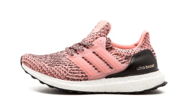 Ultraboost Wmns "salmon"