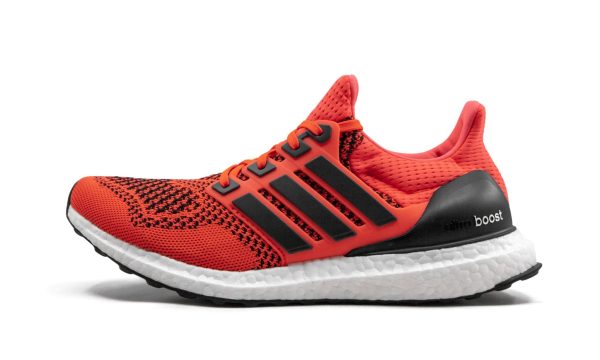 Ultraboost "solar Red"