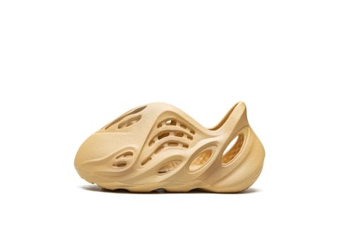 Yzy Foam Rnr Infant "desert Sand"