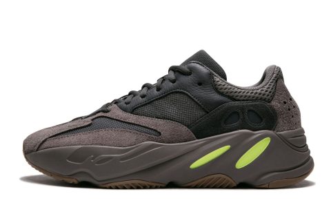 Yeezy Boost 700 "mauve"