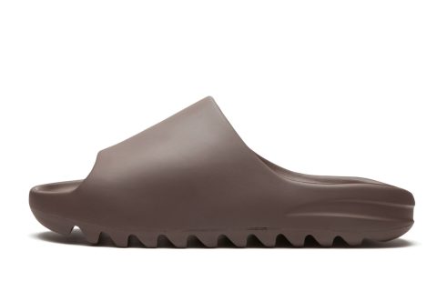 Yeezy Slide "soot"