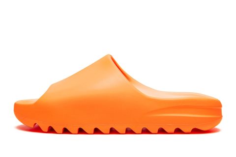 Yeezy Slides "enflame Orange"