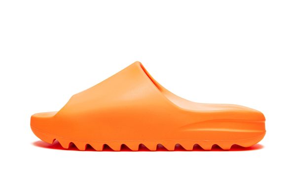 Yeezy Slides "enflame Orange"