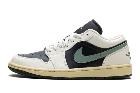 Air Jordan 1 Low Wmns "jade Smoke"