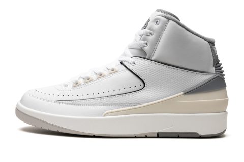 Air Jordan 2 "cement Grey"