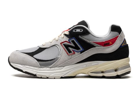 New Balance 2002r "dtlr - Virginia Is For Lovers"