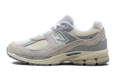 New Balance 2002r "linen"