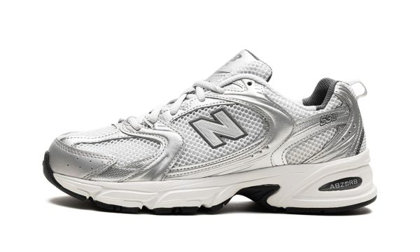 530 "grey Matter / Silver Metallic"