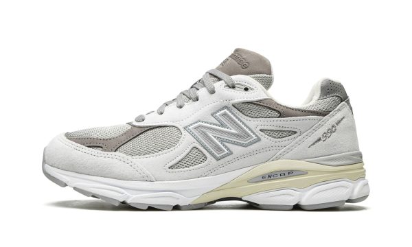 990 V3 "ycmc - Nimbus Cloud"