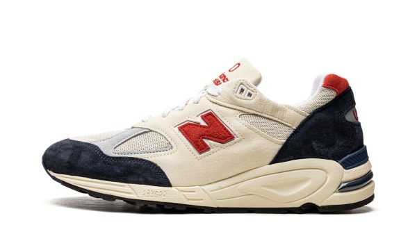 990v2 "teddy Santis - Navy/red"