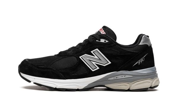 990v3 "black / White"