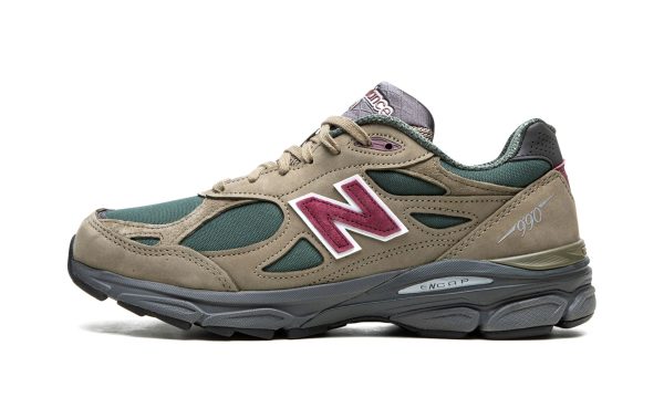 990v3 "teddy Santis - Green/purple"