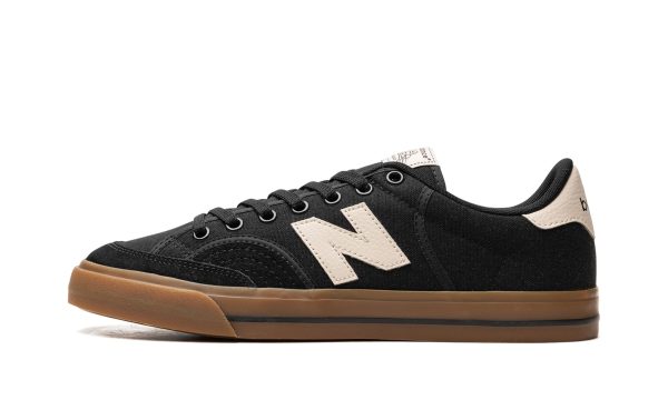 Numeric 212 Pro Court "black Timberwolf Gum"