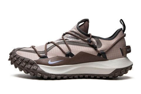 Nike Acg Mountain Fly Low Se Ironstone / Malt-light Iron Ore