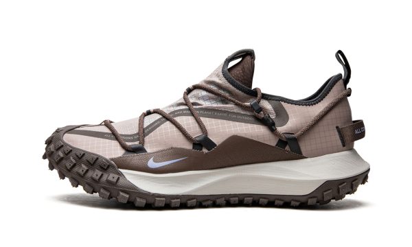 Nike Acg Mountain Fly Low Se Ironstone / Malt-light Iron Ore