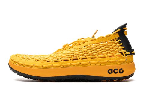 Nike Acg Watercat+ "vivid Sulfur"