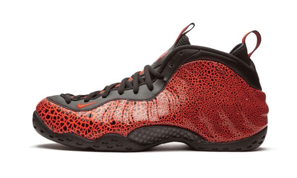 Nike Air Foamposite One "cracked Lava"