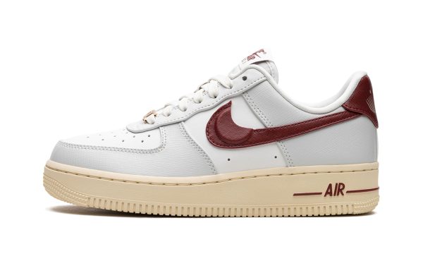 Nike Air Force 1 Lo Wmns "swoosh Pocket - Team Red"