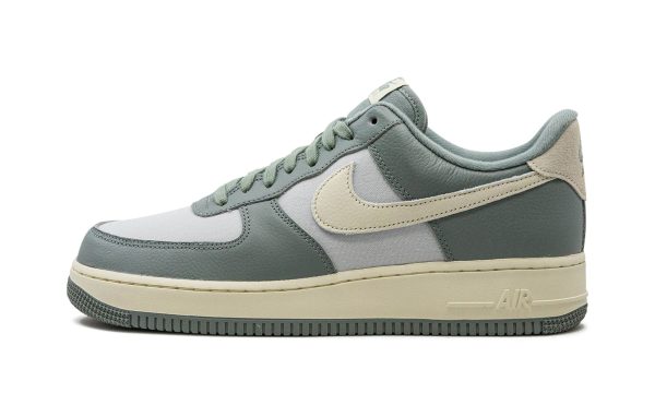 Nike Air Force 1 Low Lx "mica Green"