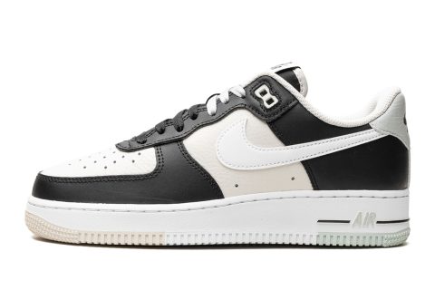 Nike Air Force 1 Low "split"