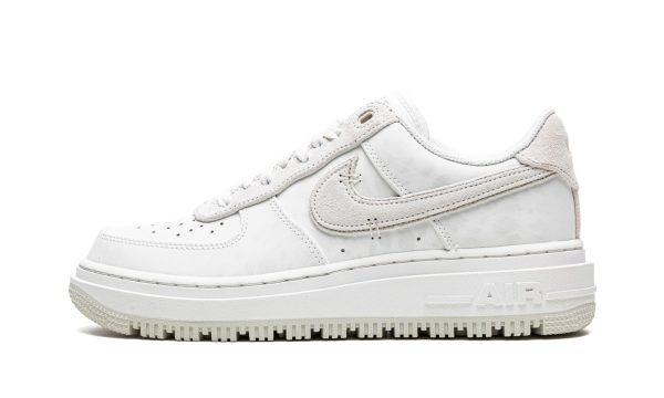 Nike Air Force 1 Luxe "summit White"