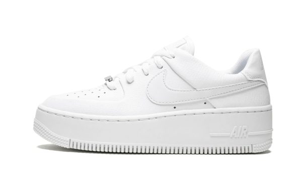 Nike Air Force 1 Sage Lo Mns Wmns "triple White"