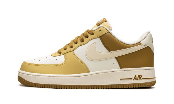 Nike Air Force 1 "bronzine"