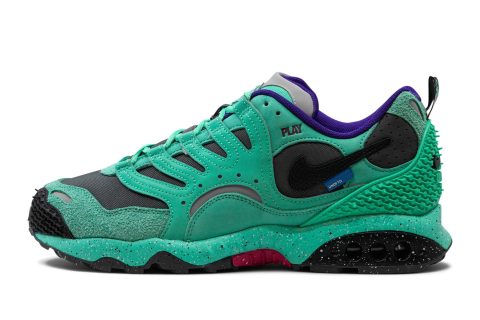 Nike Air Humara "undefeated - Light Menta"