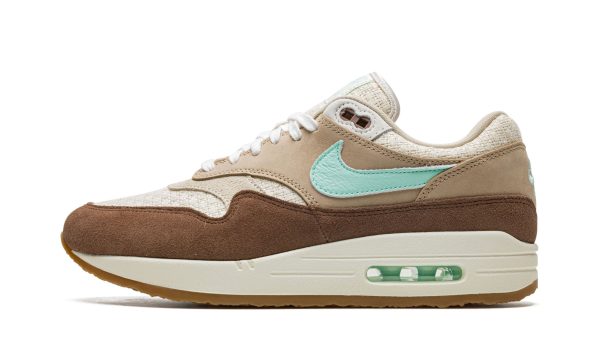 Nike Air Max 1 "crepe"