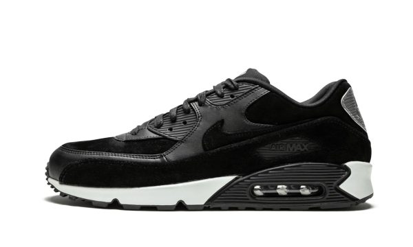 Nike Air Max 90 Premium "rebel Skulls"