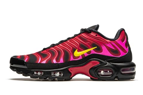 Nike Air Max Plus Tn "supreme - Black / Red"