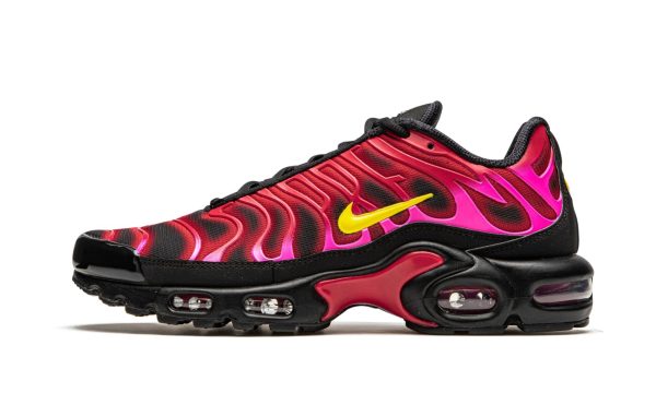 Nike Air Max Plus Tn "supreme - Black / Red"