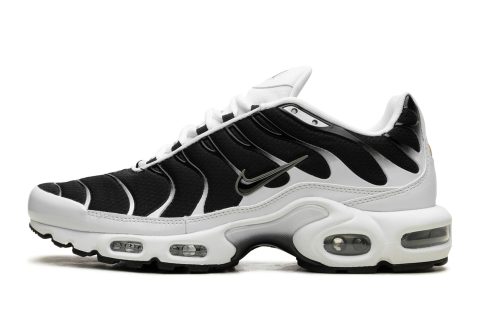 Nike Air Max Plus Wmns "black / White"