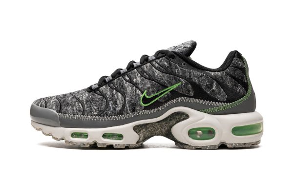 Nike Air Max Plus "essential Crater Green"