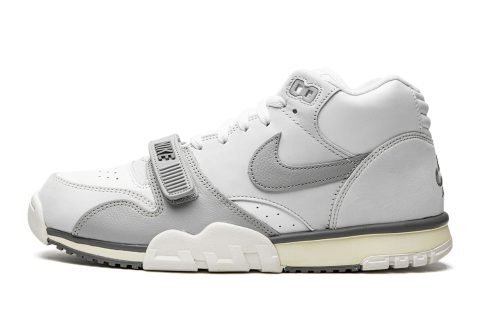 Nike Air Trainer 1 "photon Dust"