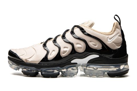 Nike Air Vapormax Plus Beige / Black / White