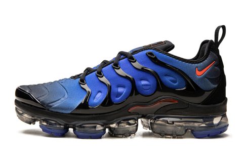 Nike Air Vapormax Plus Black / Bright Crimson