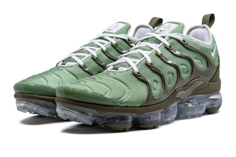 Nike Air Vapormax Plus "olive"