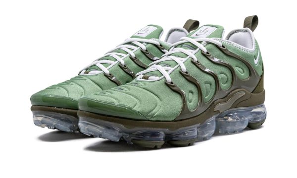 Nike Air Vapormax Plus "olive"