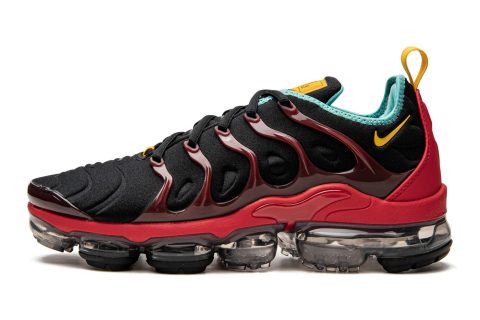 Nike Air Vapormax Plus "stained Glass"