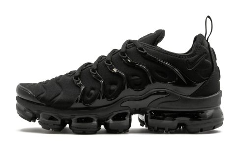 Nike Air Vapormax Plus "triple Black"