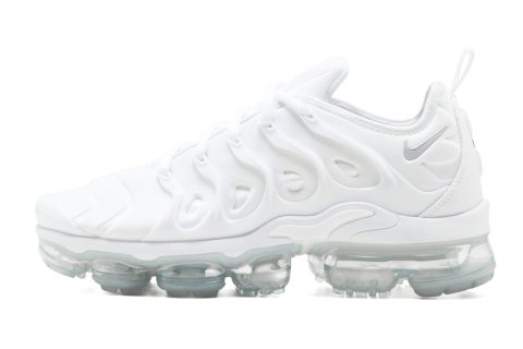 Nike Air Vapormax Plus "triple White"